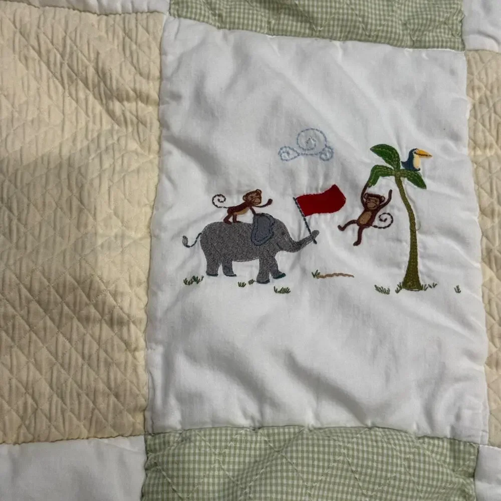 FAO Schwarz Quilted Baby‎ Blanket Safari Animals Green Brown Squares